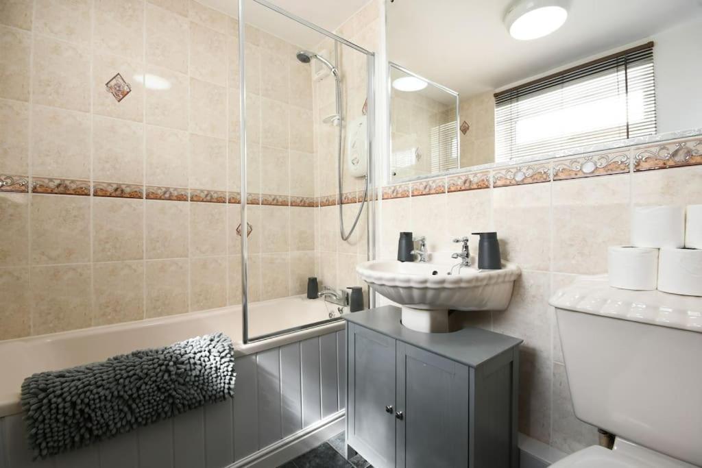 Cottage Style 3 Bedroom House - Close To City Centre & The Peaks Chesterfield Exterior photo